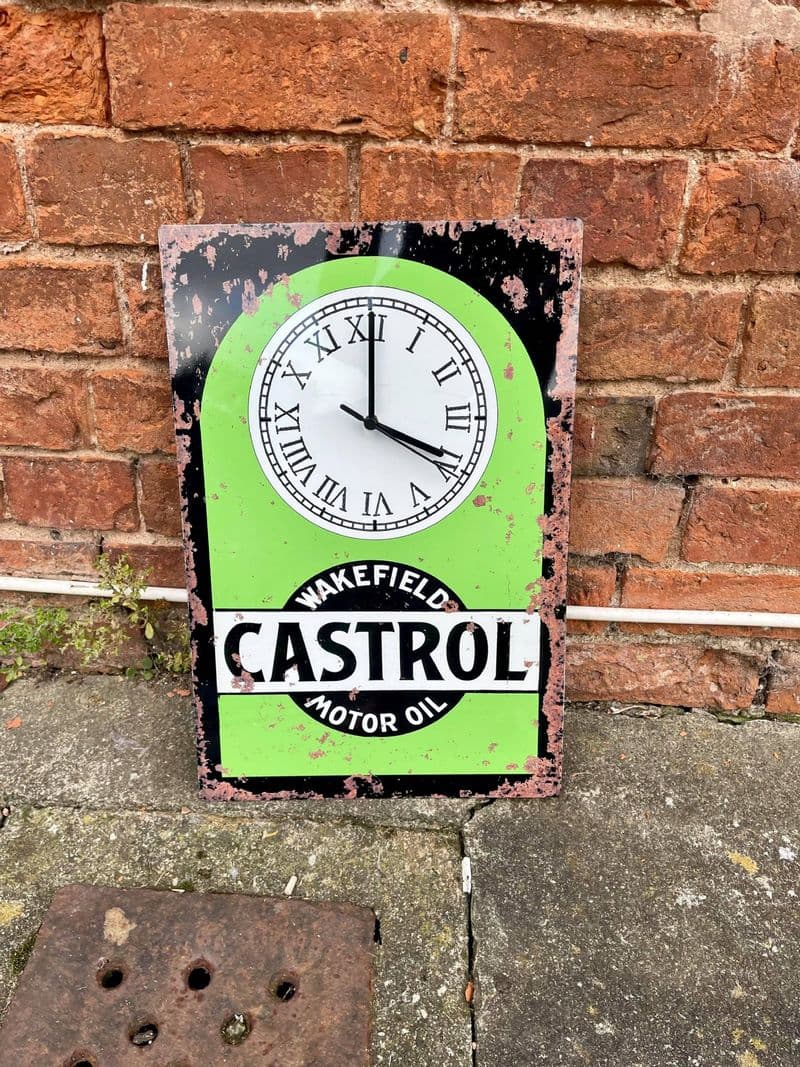 Clock Castrol Tin Sign Metal Sign Plaque 30x45cm, green & black