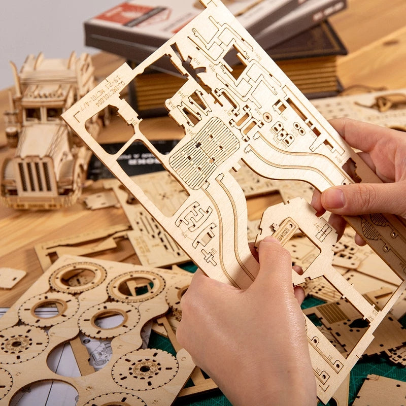 Vintage Car 3D Wooden Puzzle Assembly kit, Racing Children's Toys, free shipping!
